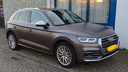Sq5 gewrapt in 3m 2080 satin dark grey